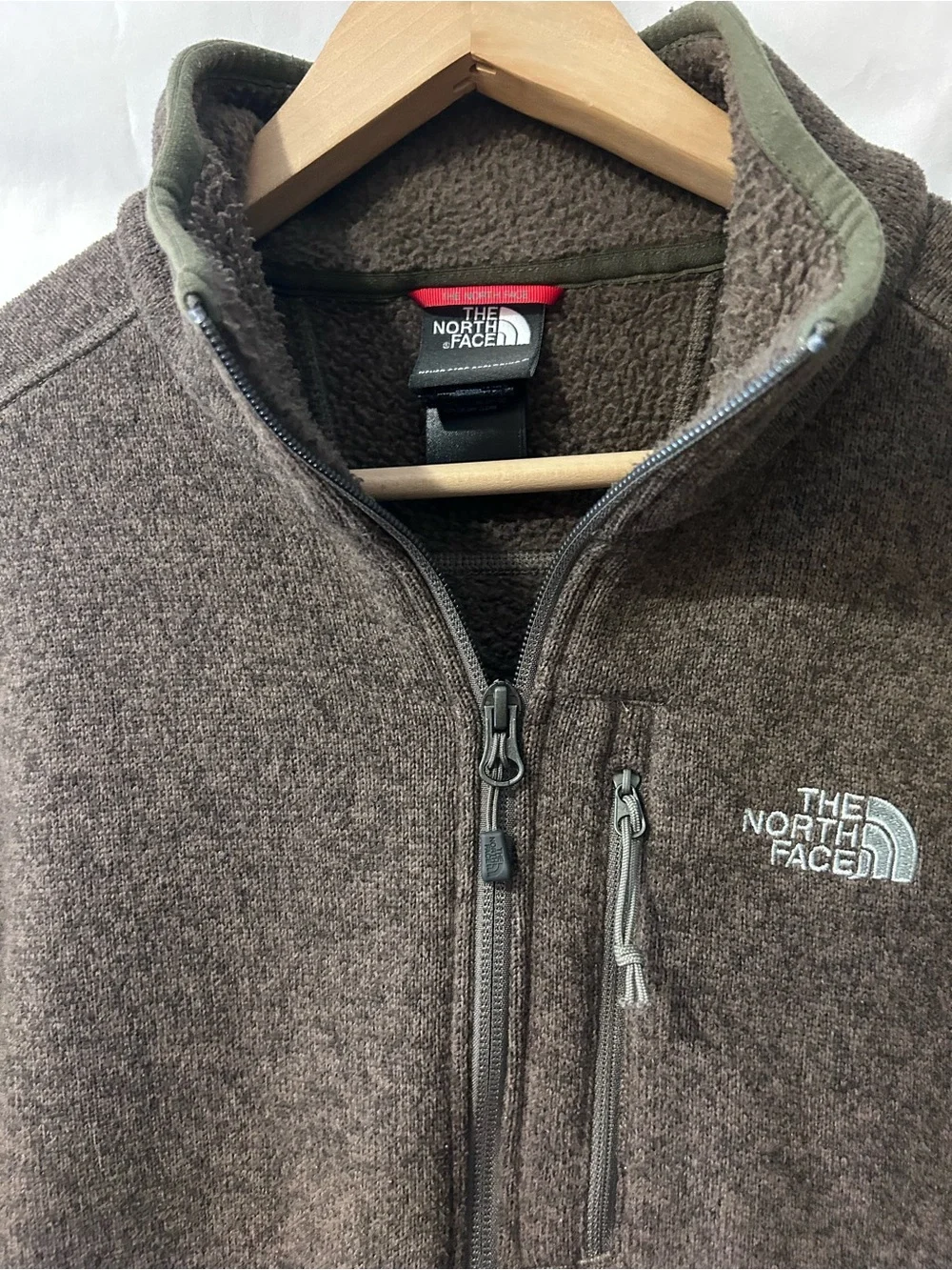 The North Face Men’s Gordon Lyons 1/4 Zip Fleece Pullover Sweater Heather Brown